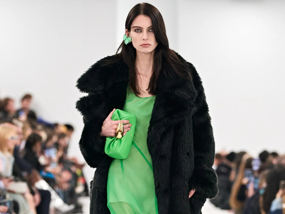 Ποια διάσημη φόρεσε αυτό το Givenchy catwalk look