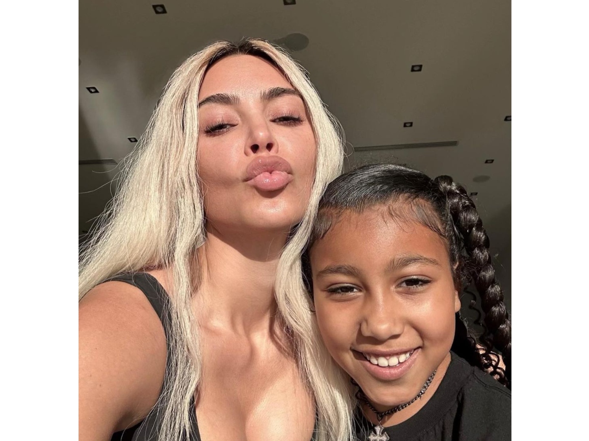 North West: Η κόρη της Kim Kardashian με μανικιούρ ωδή στη Hello Kitty