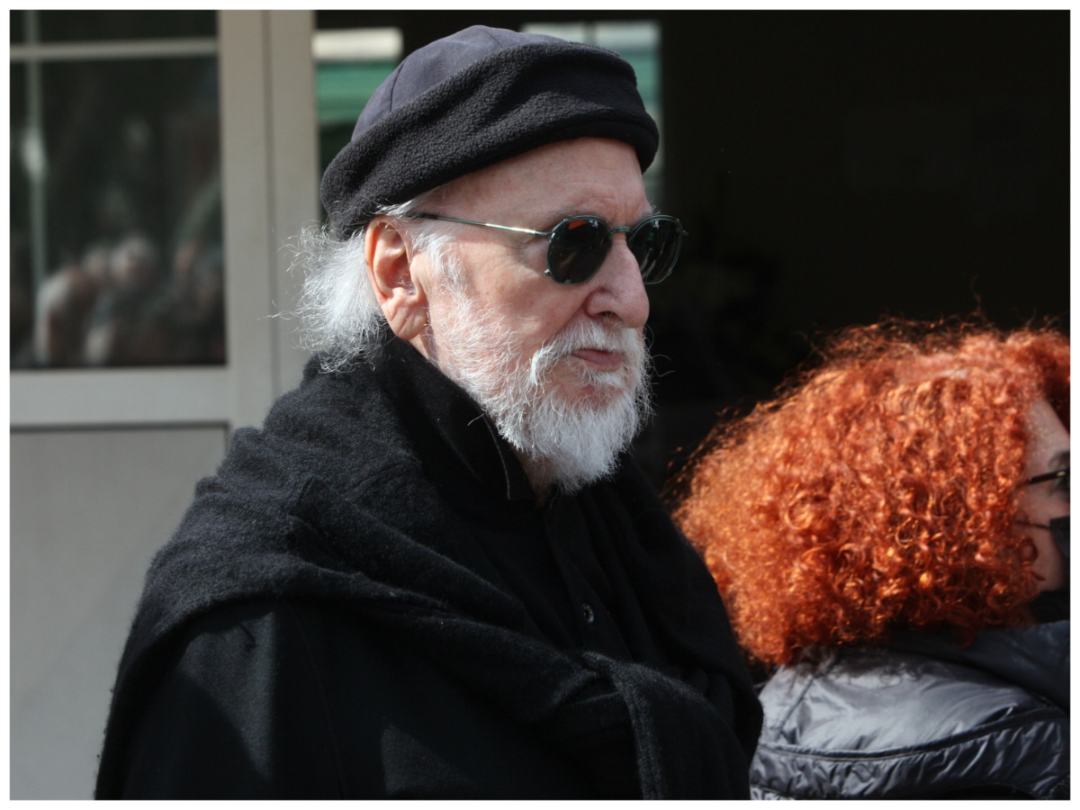 Διονύσης Σαββόπουλος: Το πρώτο μήνυμα για την υγεία του μετά το εξιτήριο από το νοσοκομείο