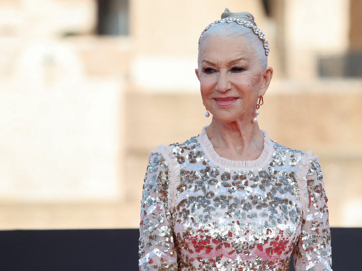 Κάννες 2023: Η Helen Mirren είναι και επίσημα το beauty icon της καρδιάς μας