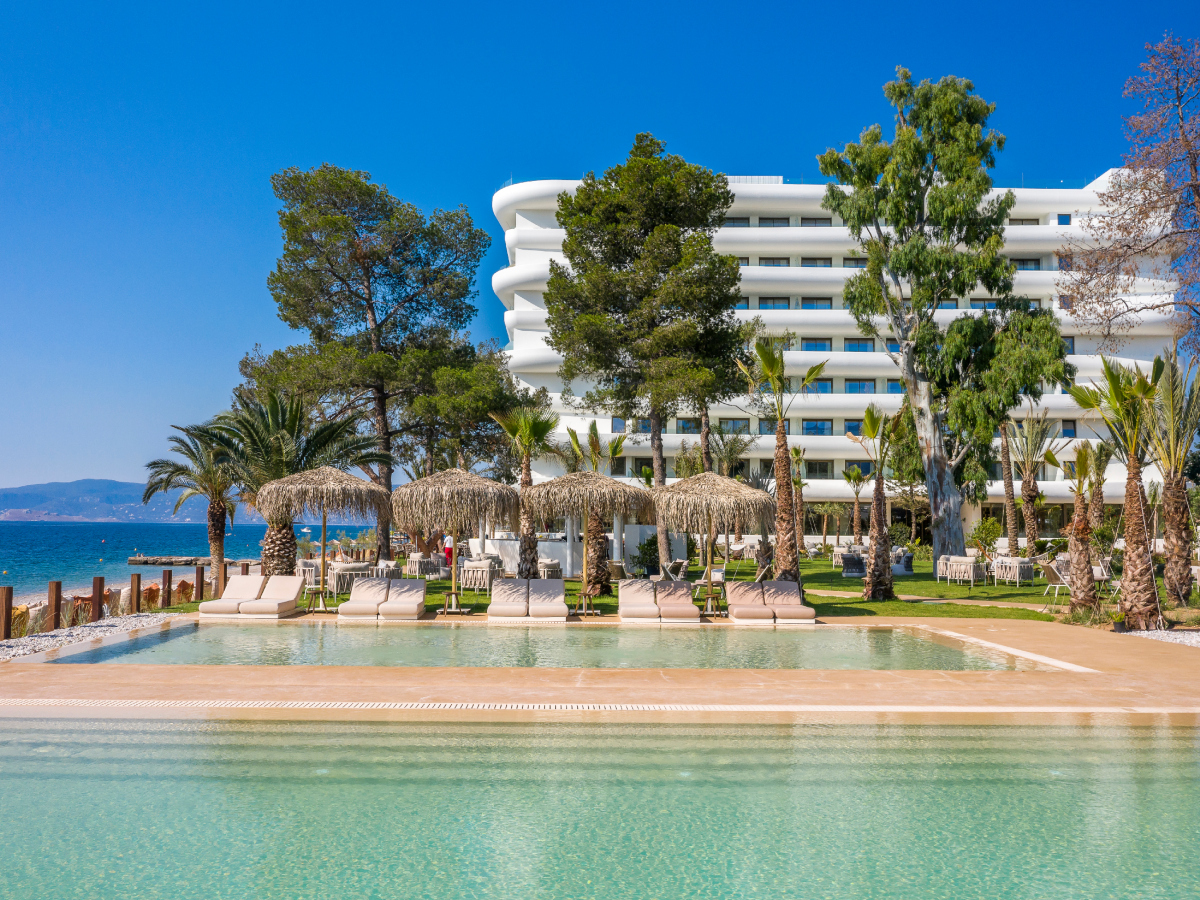 Isla Brown Corinthia: Το πρώτο πεντάστερο resort της Brown Hotels μόλις 50’ από την Αθήνα