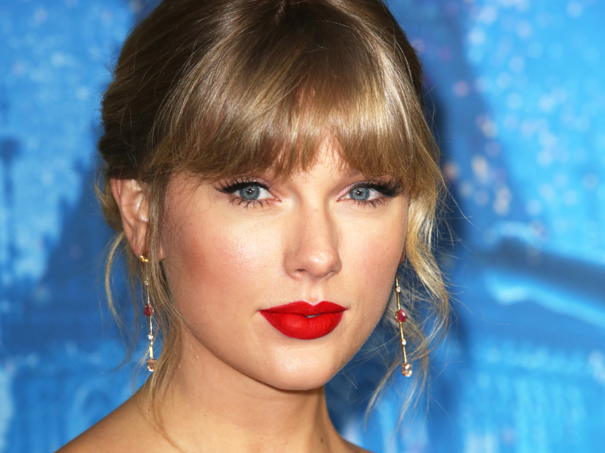 Taylor Swift: H απόλυτη σταρ επέλεξε Celia Kritharioti στο νέο της video clip