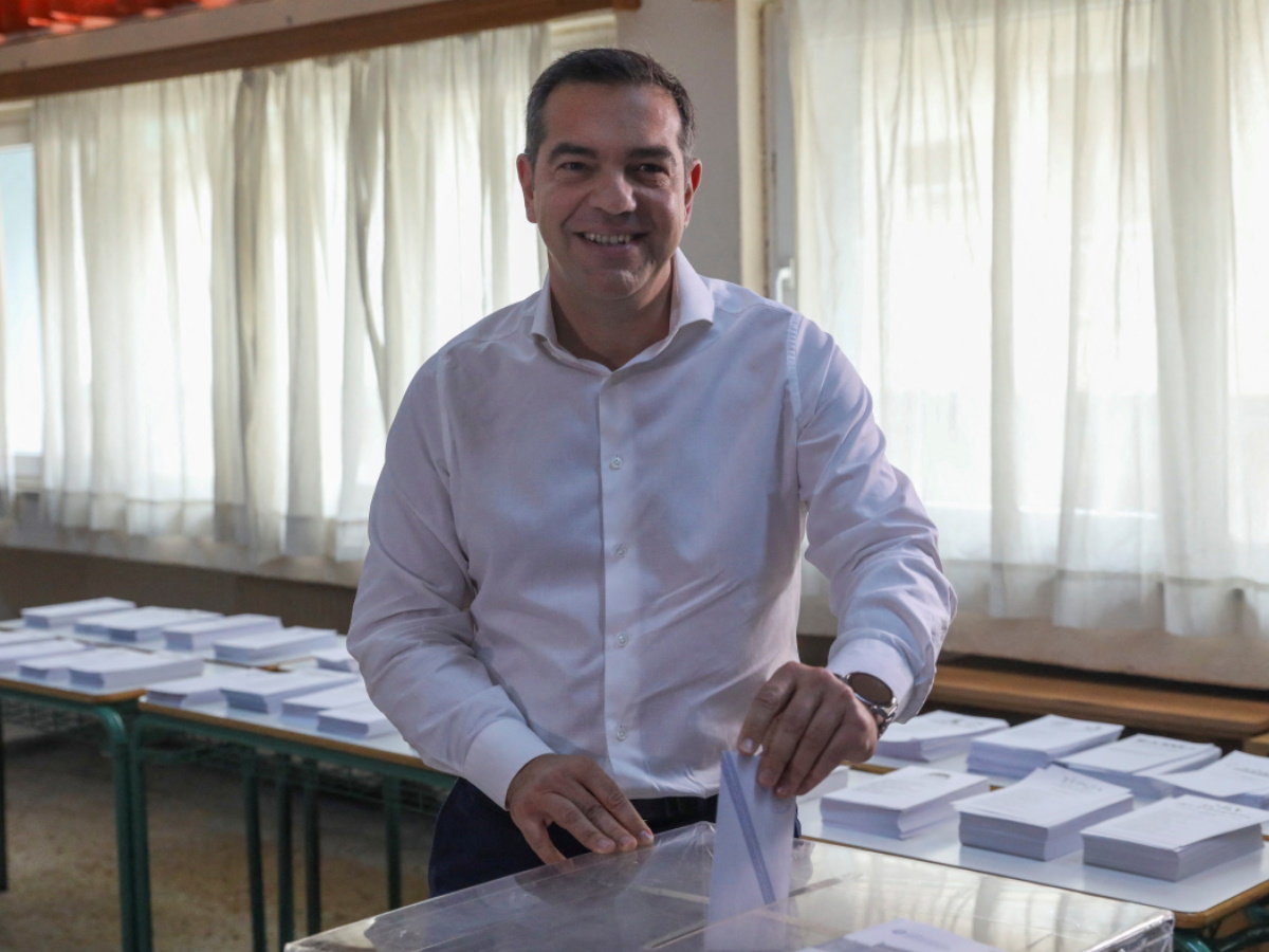 Εκλογές 2023 – Αλέξης Τσίπρας: Ψήφισε στην Κυψέλη ο πρόεδρος του ΣΥΡΙΖΑ
