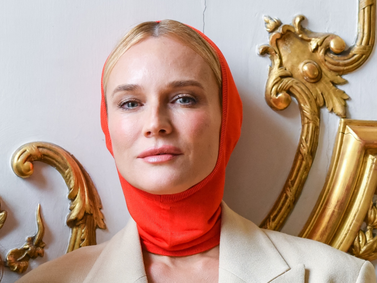 Diane Kruger: Υιοθέτησε το πιο εντυπωσιακό μονοχρωματικό μακιγιάζ