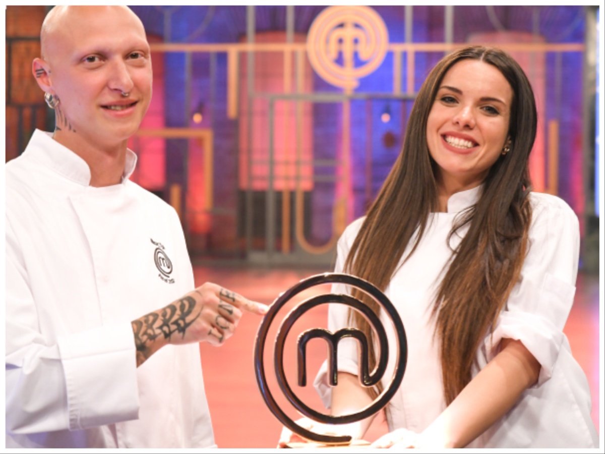 Masterchef τελικός: Μαρία Μπέη και Νίκος Τράκας διεκδικούν τα 50.000 – Όσα θα δούμε απόψε