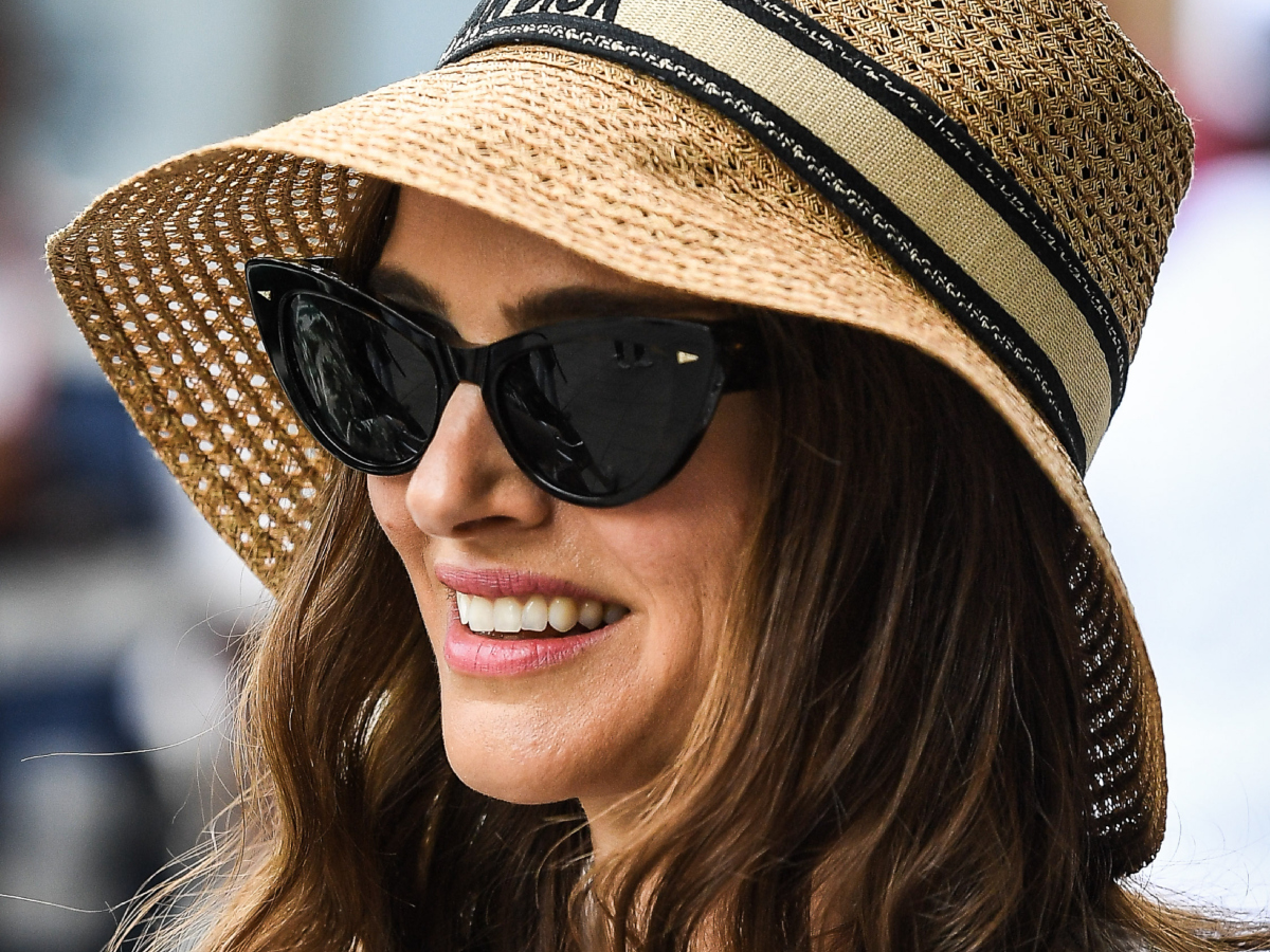 H Natalie Portman βρήκε το τέλειο καπέλο just in time for summer!