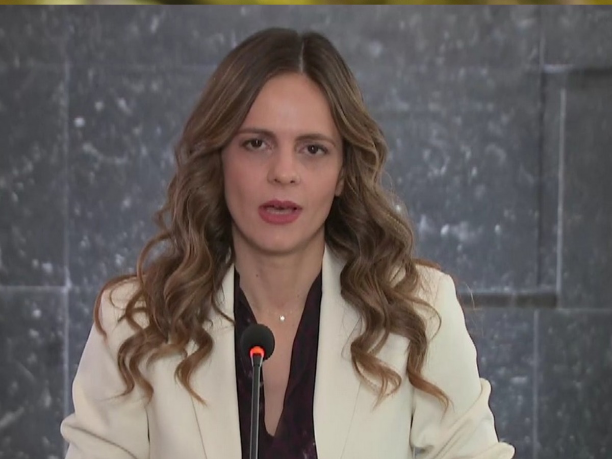 Έφη Αχτσιόγλου: Ανακοίνωσε την υποψηφιότητά της για την προεδρία του ΣΥΡΙΖΑ