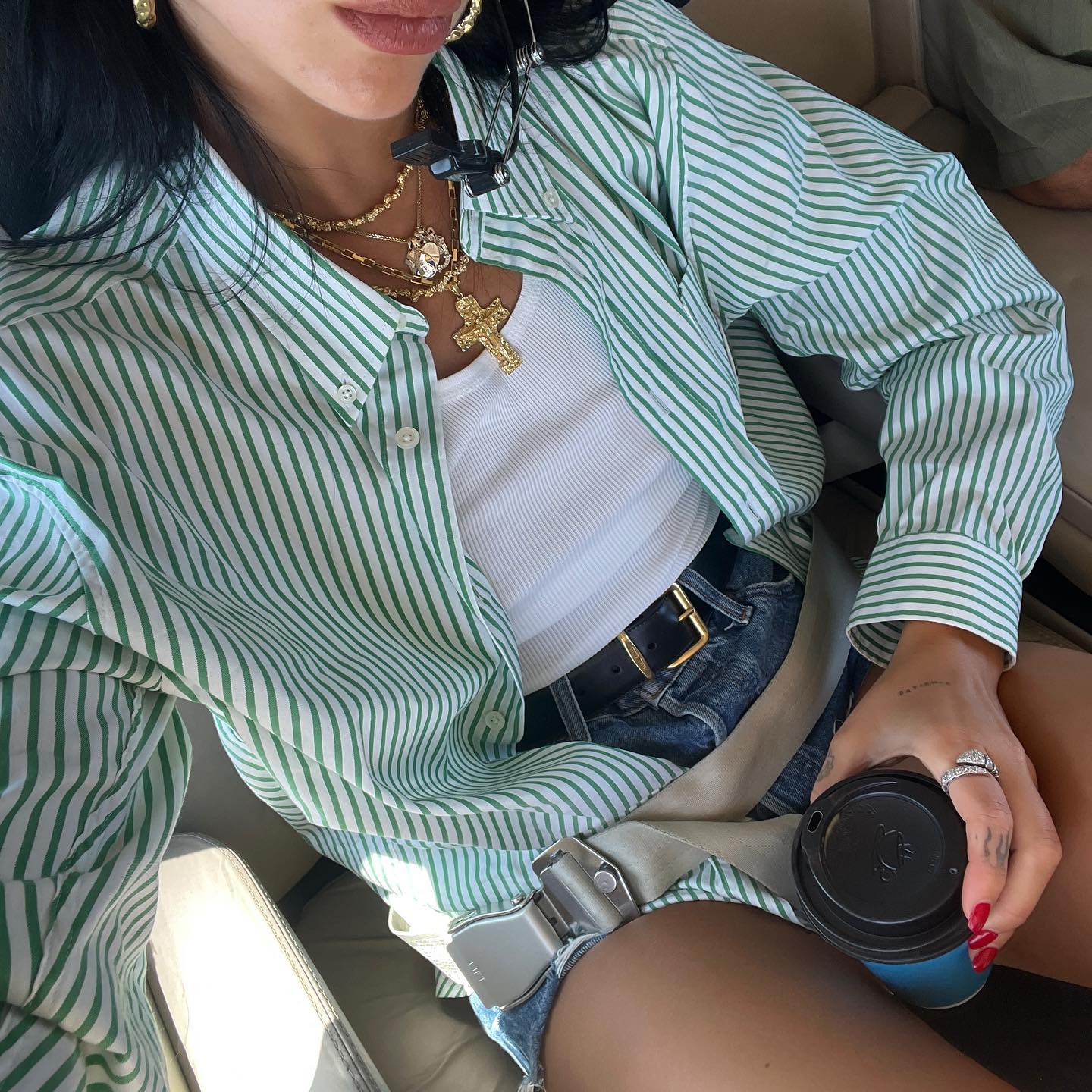 Dua Lipa: Μετά τη Σίφνο, στην Ακρόπολη - Δείτε τις Φωτογραφίες