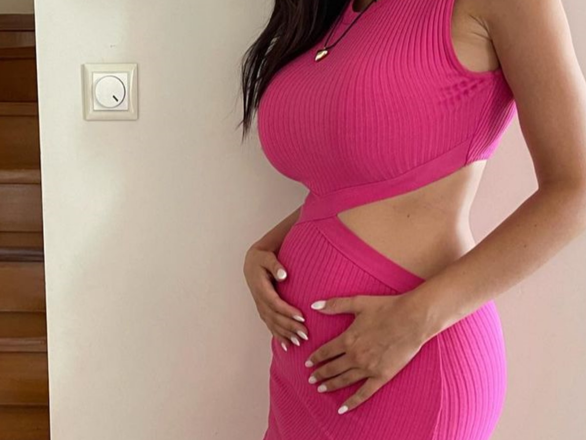 Η παρουσιάστρια του Mega επιβεβαίωσε την εγκυμοσύνη της με μία φωτογραφία