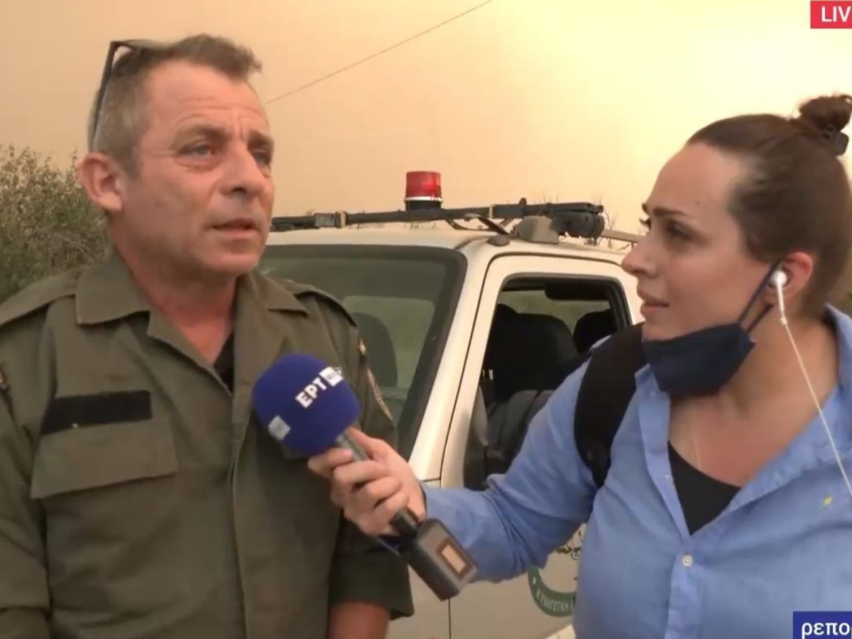 Νέα Αγχίαλος: Η στιγμή που δημοσιογράφος τρομάζει από έκρηξη – «Ούτε σε πόλεμο δεν τα ζήσαμε»