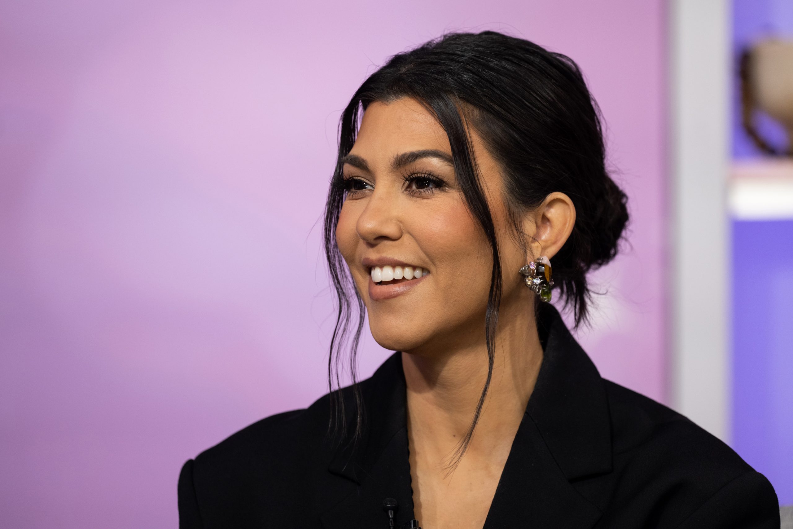 Kourtney Kardashian: Παραδίδει μαθήματα styling με τα pregnancy look της