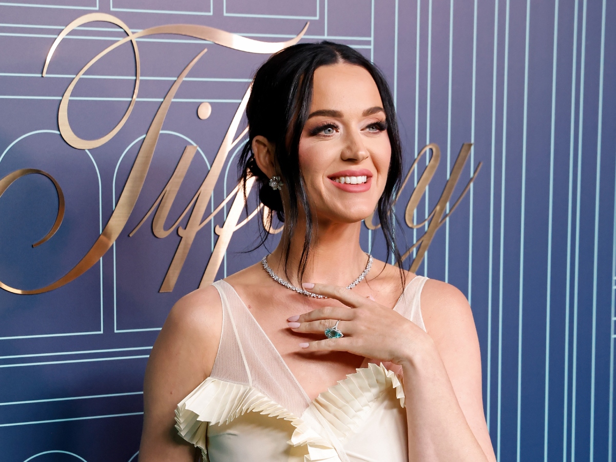 Katy Perry: Το minimal μανικιούρ της ταιριάζει με όλα τα looks