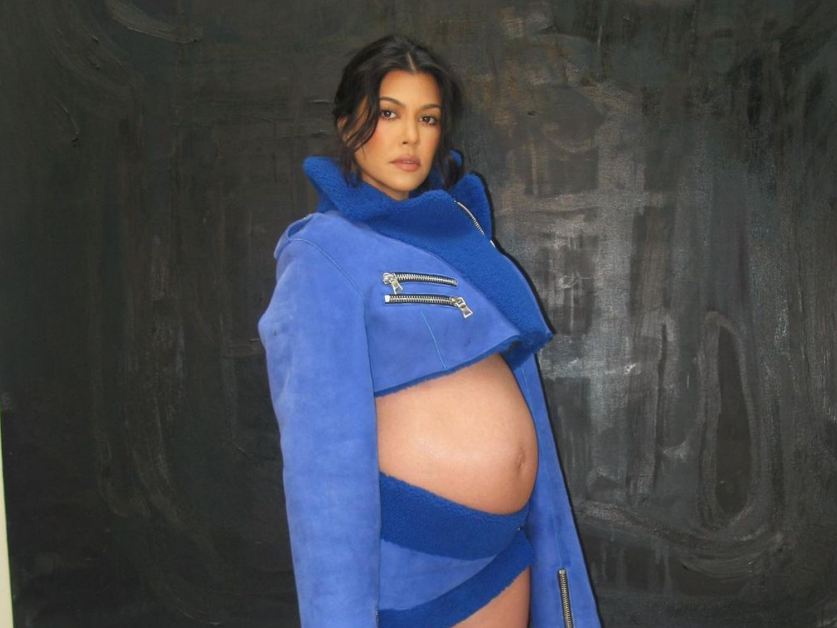 Kourtney Kardashian: Ποζάρει με μαγιό σε προχωρημένη εγκυμοσύνη – Φωτογραφίες