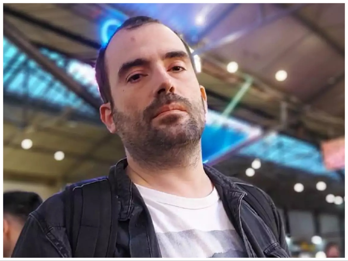 Νεκρός ο δημοσιογράφος Αντώνης Χρυσουλάκης μετά από φωτιά στο διαμέρισμά του