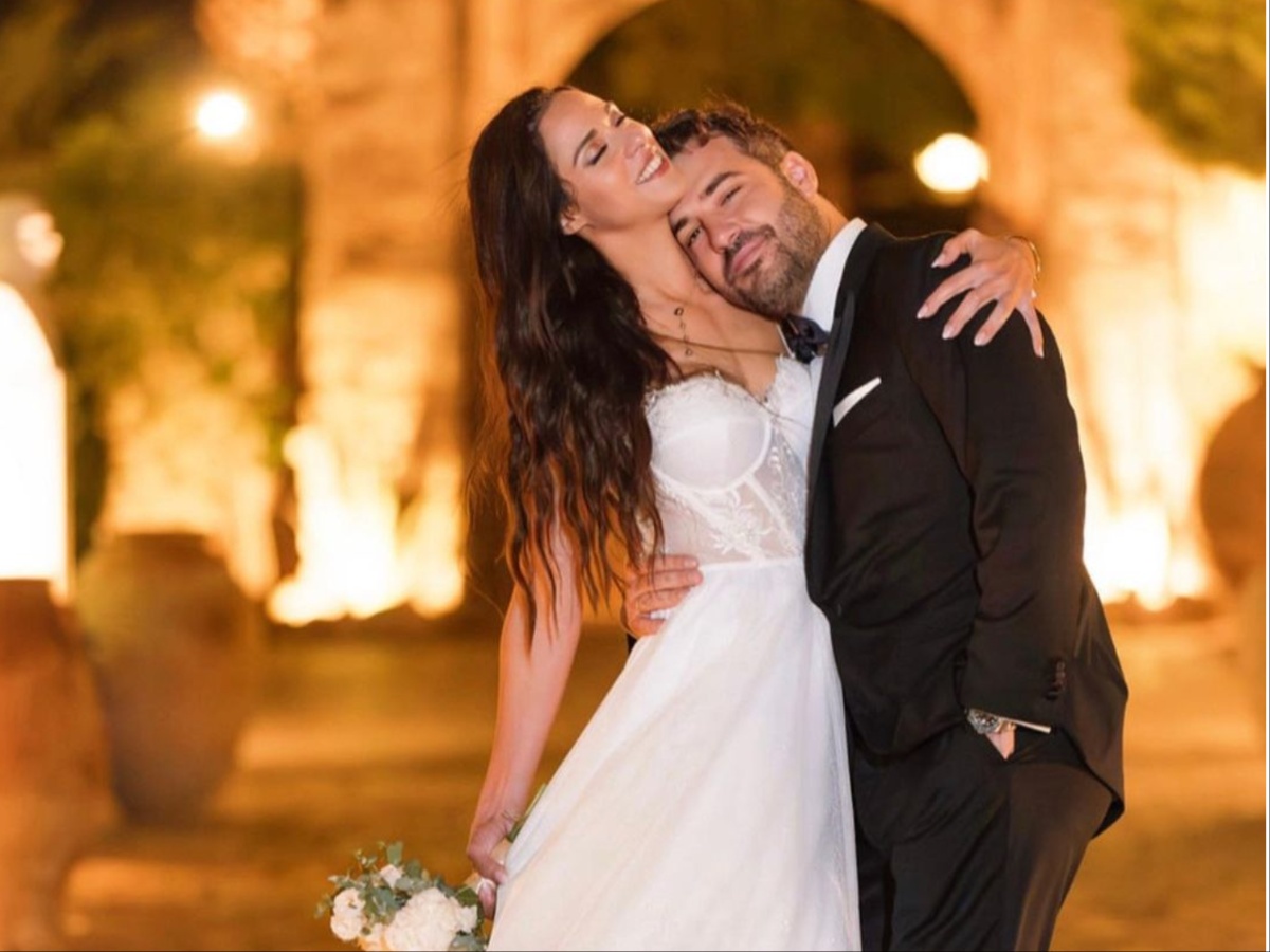 Ευαγγελία Συριοπούλου: Οι επίσημες φωτογραφίες της από τον γάμο με τον οικονομολόγο, Στράτο Πατσατζή