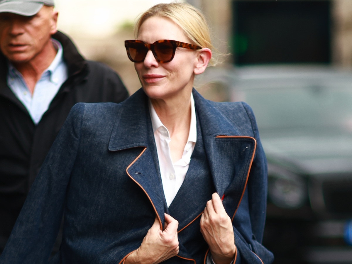 Cate Blanchett: Η Mούσα του Αrmani έφτασε στο Μιλάνο για το show του σχεδιαστή με total denim