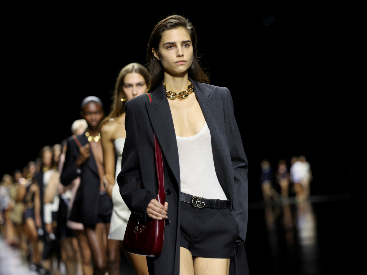 Gucci: Τα beauty looks της επόμενης σεζόν είναι ανεπιτήδευτα, minimal και θηλυκά με τον πιο ιδιαίτερο τρόπο