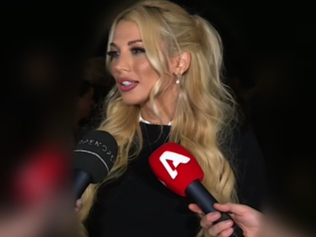 Κωνσταντίνα Σπυροπούλου: «Πήρα 30 κιλά στην εγκυμοσύνη – Θέλω να είμαι αρεστή σε μένα και στον σύζυγό μου»