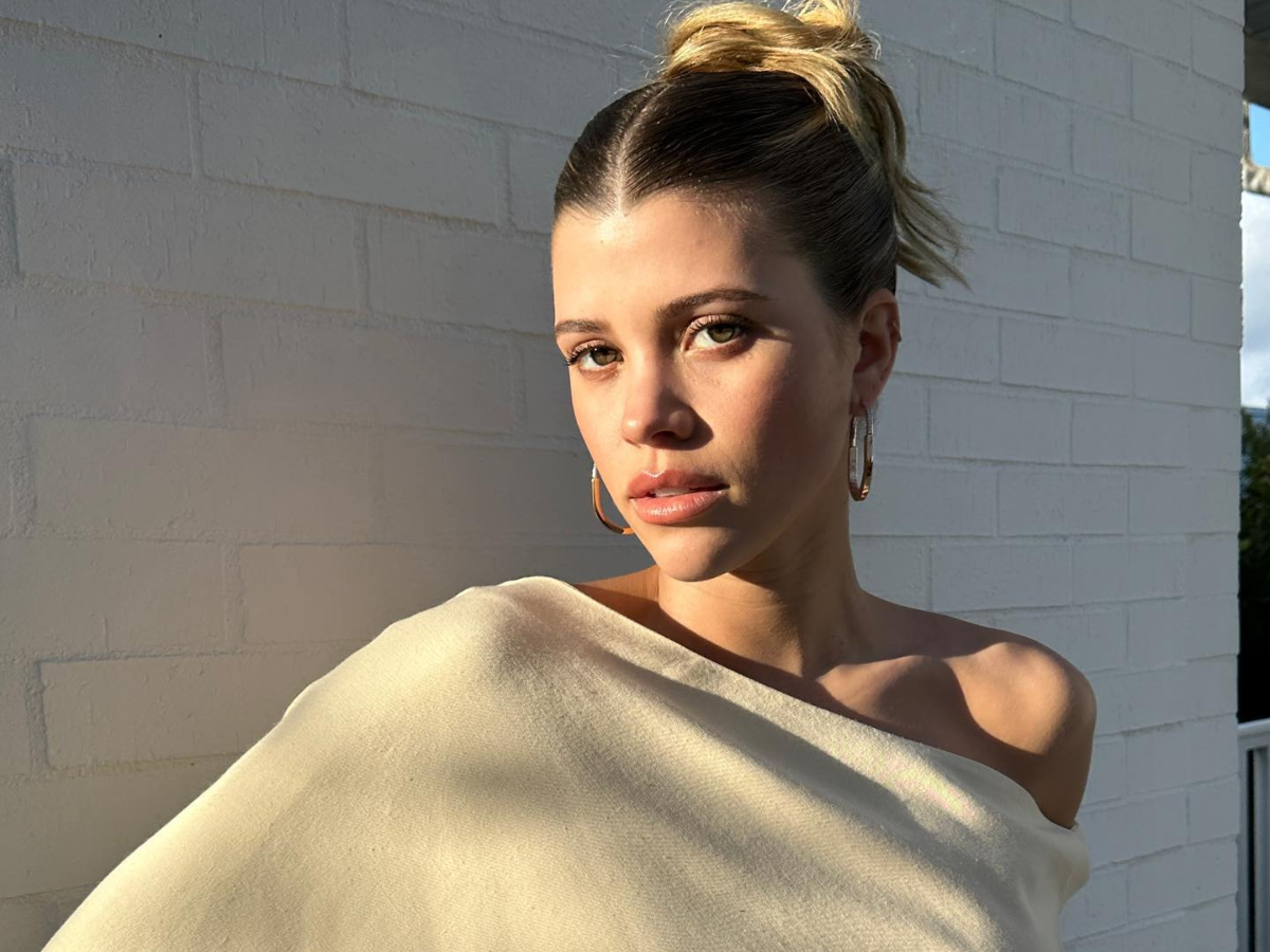 Η Sofia Richie λέει «ναι» σε ένα παλιομοδίτικο tip που θέλαμε να ξεχάσουμε