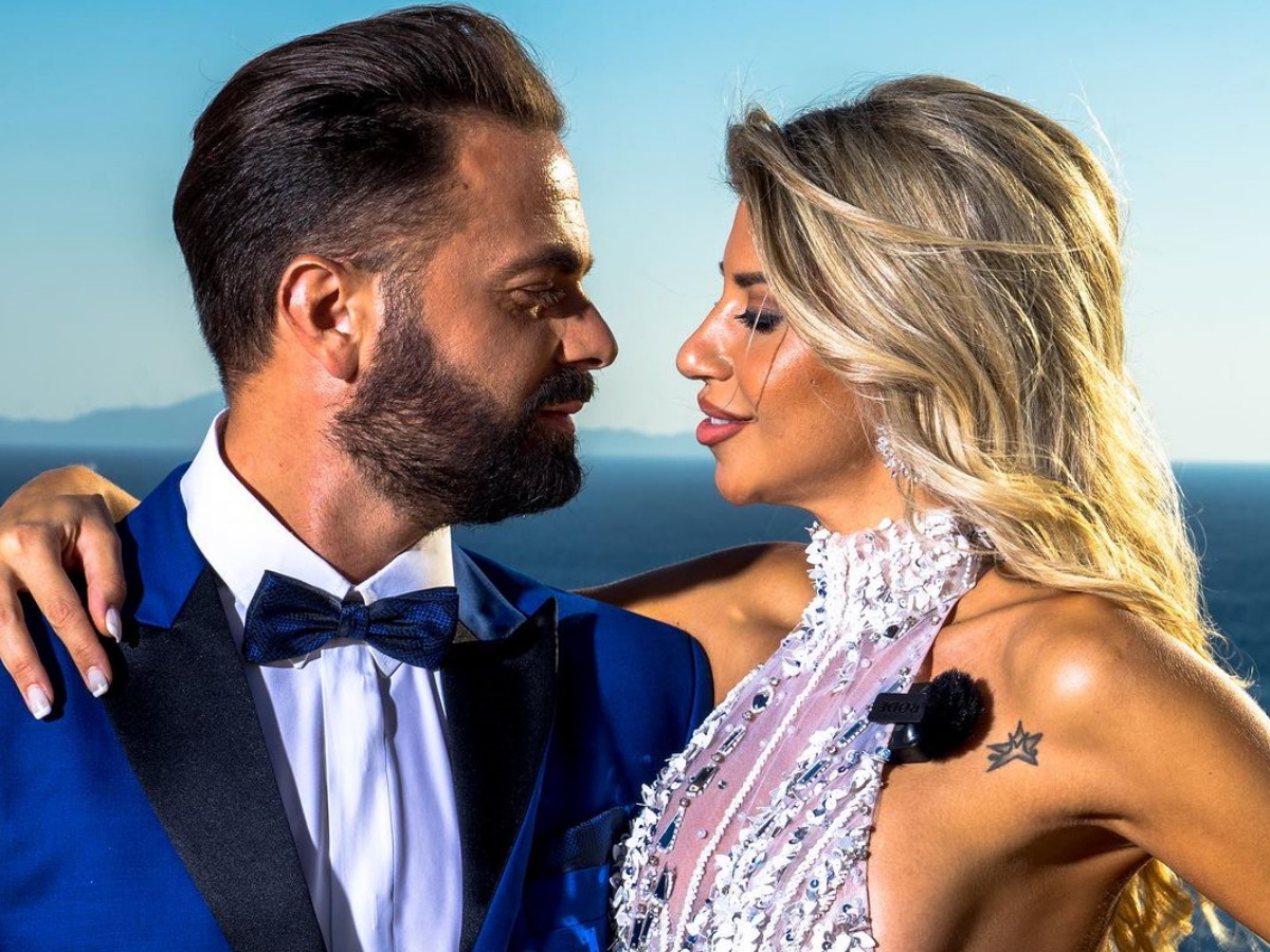 Ηλίας Βρεττός – Αναστασία Δεληγιάννη: Επέτειος για το ζευγάρι! Το βίντεο από τον γάμο τους και το τρυφερό μήνυμα