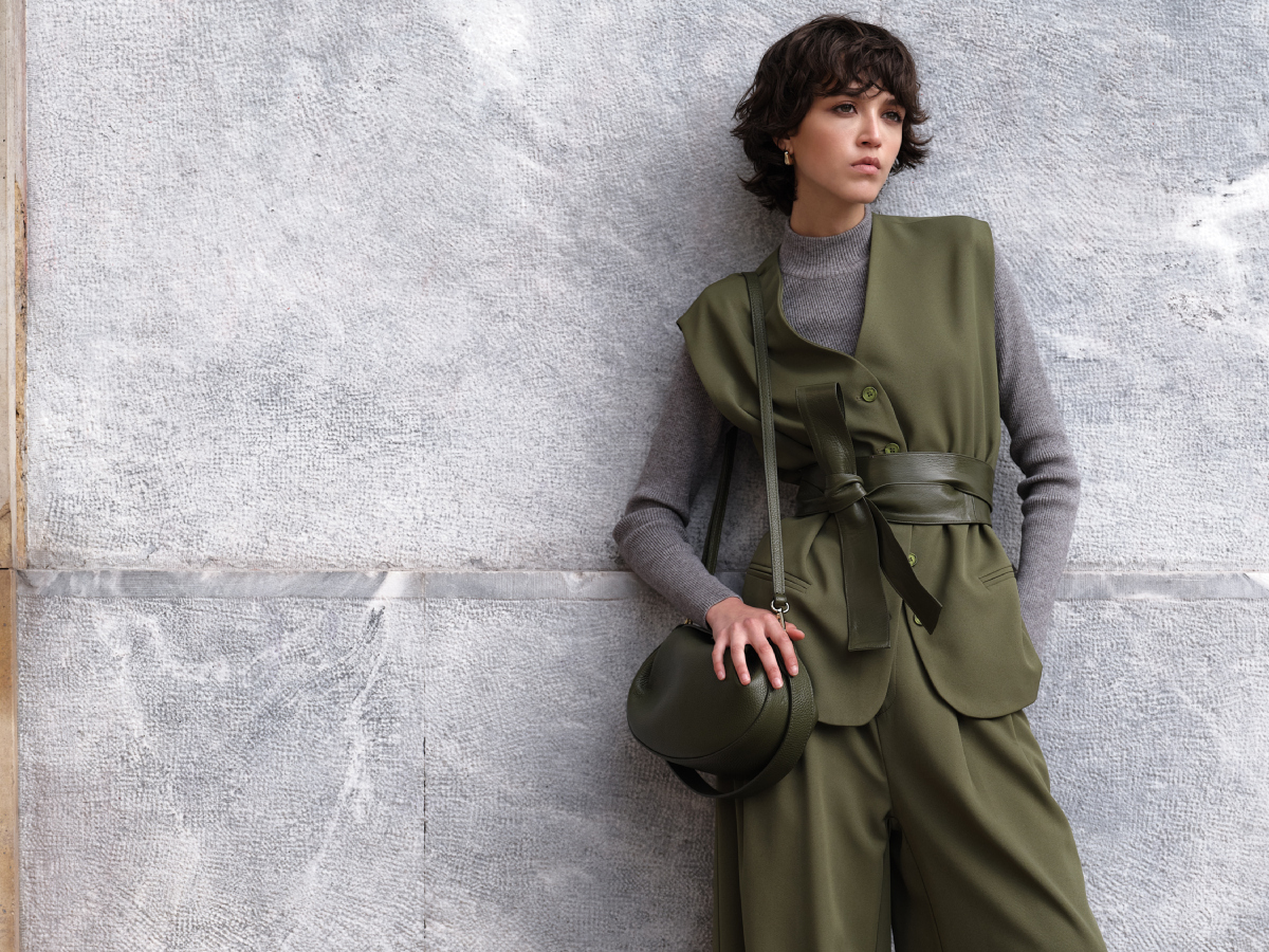 Απογείωσε τα καθημερινά, urban σύνολά σου, με το minimal style που λατρεύουν οι fahionistas