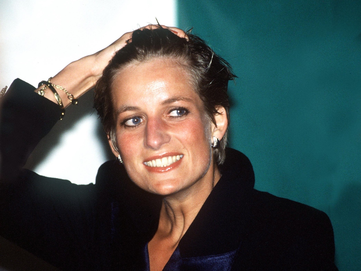 Πριγκίπισσα Diana: Ο hairstylist Sam McKnight αποκαλύπτει τις λεπτομέρειες για το κούρεμα που άλλαξε τη ζωή της