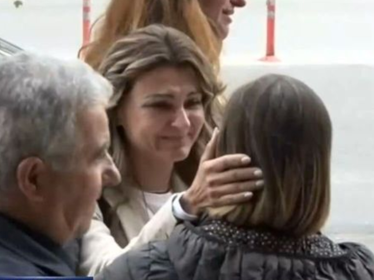 Οι γονείς της Έμμας συνάντησαν τη λήπτρια του νεφρού της κόρης τους – Τι λέει η μητέρα της στο Live News