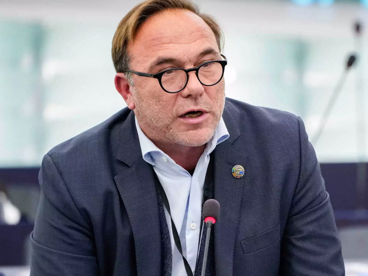 Πέτρος Κόκκαλης: Αποχωρεί από την ευρωομάδα του ΣΥΡΙΖΑ και προαναγγέλλει νέο κόμμα