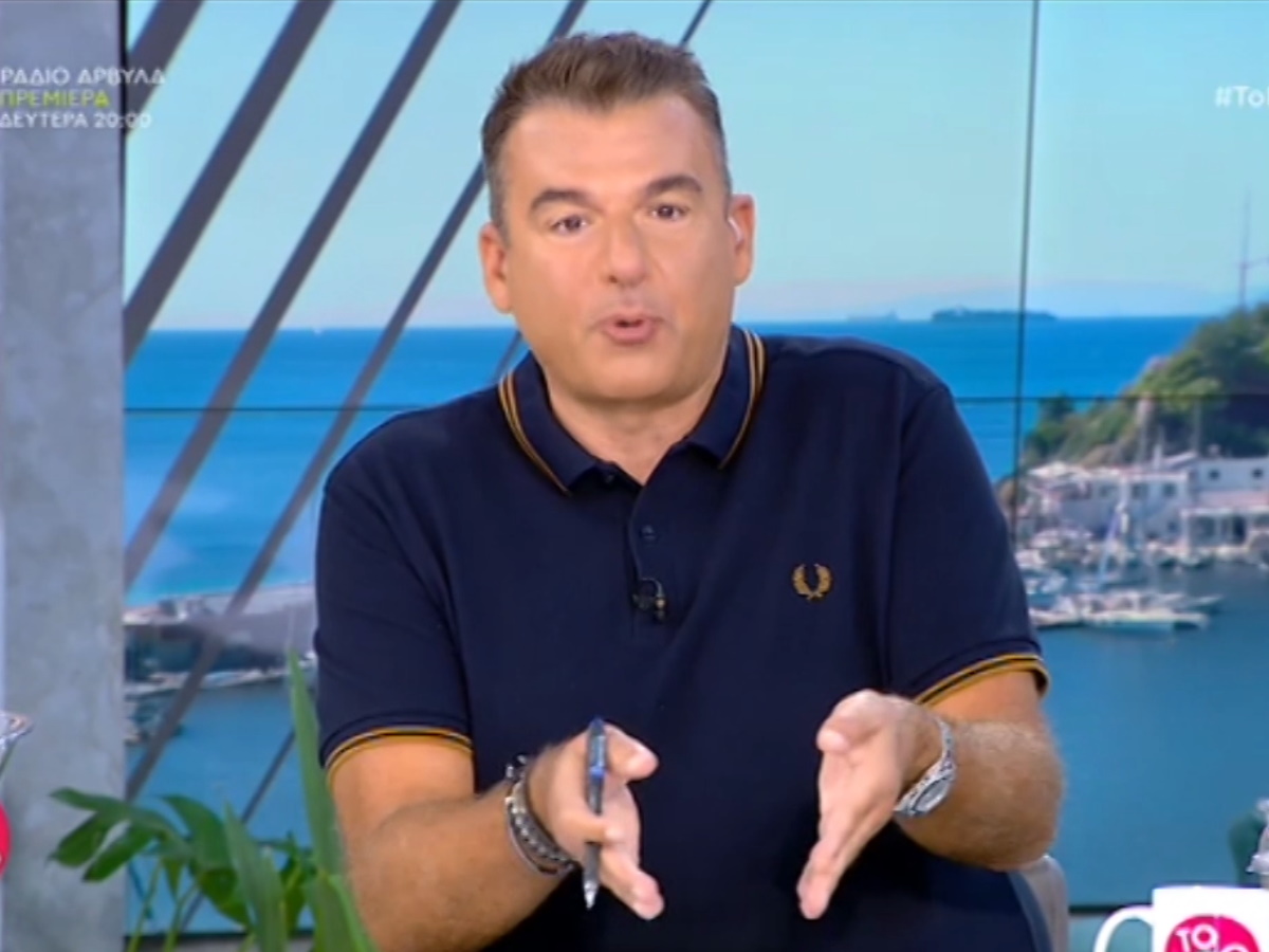 Γιώργος Λιάγκας: «Βλέπω παλιούς και νέους τηλεαστέρες να κόπτονται για το πόσο χρόνο πρέπει να παίζουμε τον Κασσελάκη»