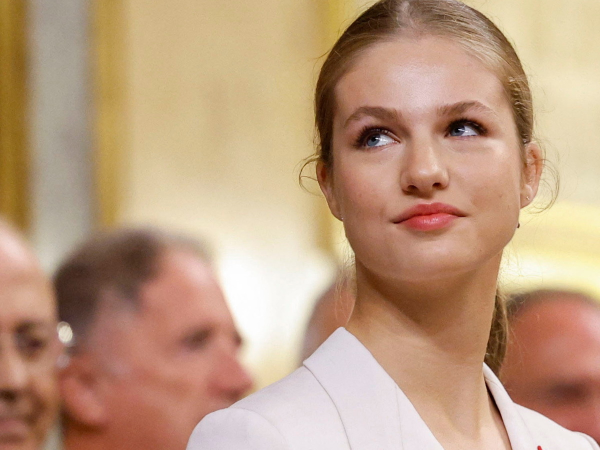 Πριγκίπισσα Λεονόρ: Φρενίτιδα για τη νέα διάδοχο του θρόνου της Ισπανίας – Απούσα η γιαγιά της Σοφία από την τελετή