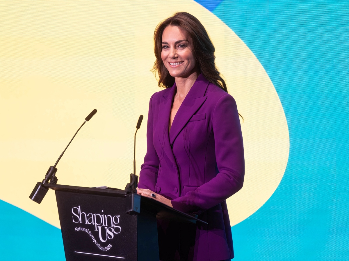 Kate Middleton: Χάρισε στο “Farrah Fawcett” νέο της κούρεμα το πιο σοφιστικέ twist