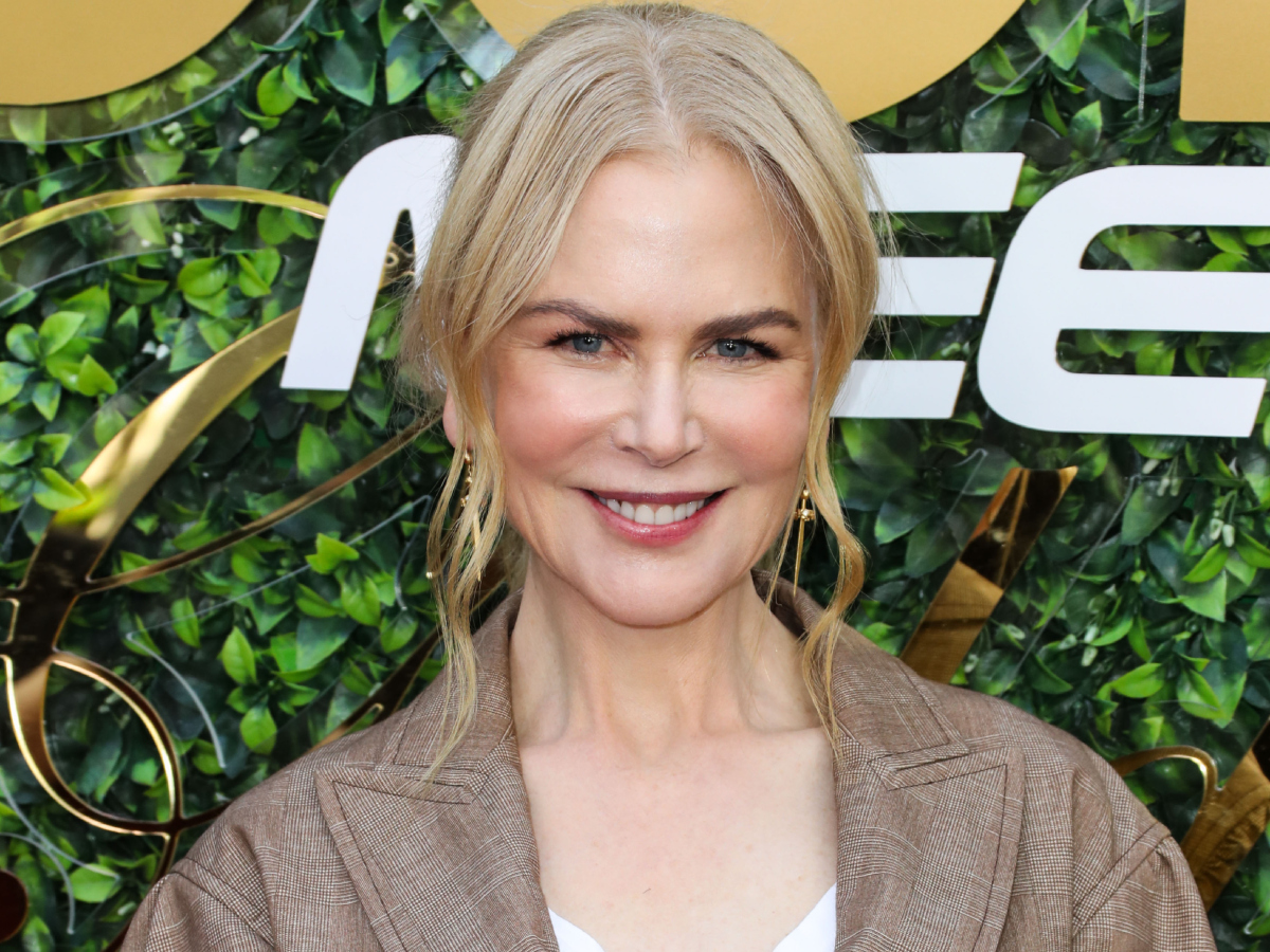 Η Nicole Kidman ανακάλυψε τις πιο ζεστές μπότες και τις φοράει ασταμάτητα