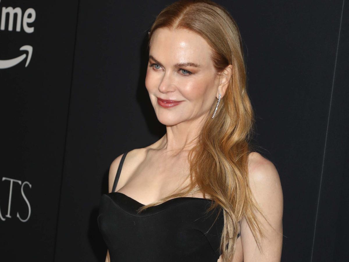 Νicole Kidman: Δεν την νοιάζει πλέον τι πιστεύει ο κόσμος για το στιλ της και το απέδειξε με αυτό το φόρεμα!