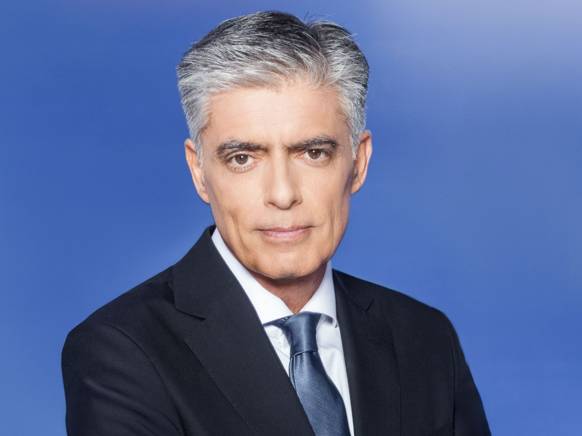 Live News: Ρεκόρ για τον Νίκο Ευαγγελάτο στην τηλεθέαση για τη σεζόν 2023-2024