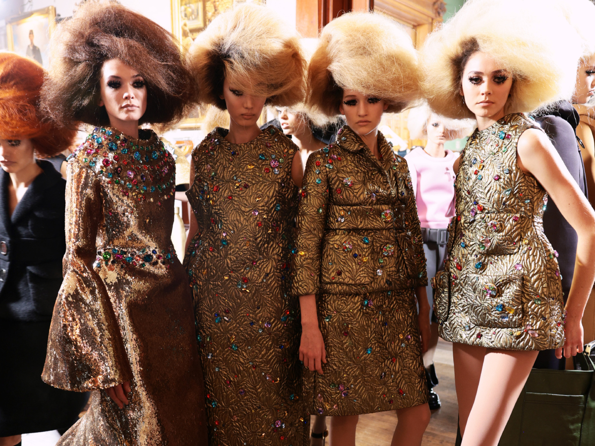 Doll House: Ο Μarc Jacobs γιόρτασε την 40η επέτειο του fashion brand του με μία extravagant συλλογή
