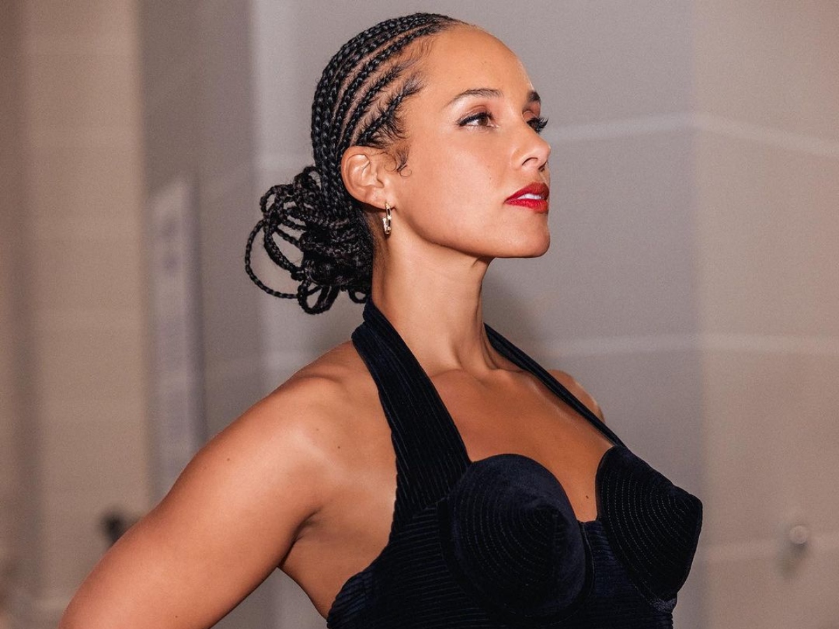 Alicia Keys: Το μανικιούρ της έχει τη λάμψη των πολύτιμων λίθων