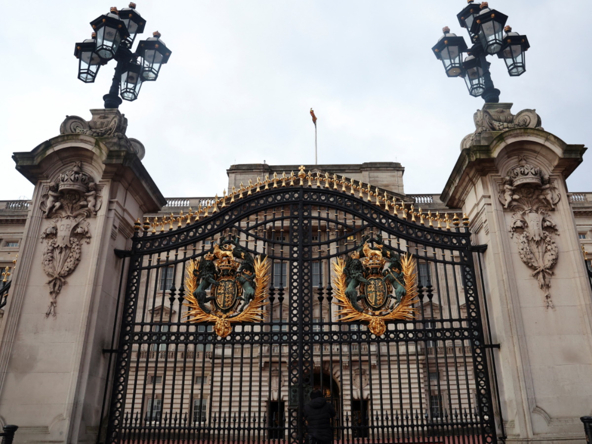 Μεγάλη Βρετανία: Άνοιξε η συζήτηση για την επόμενη ημέρα στο Μπάκιγχαμ – Τι θα αλλάξει αν πεθάνει ο βασιλιάς Κάρολος