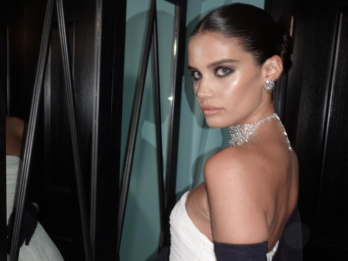 Sara Sampaio: Έγινε ξανθιά και είναι άλλος άνθρωπος – Μας αρέσει η αλλαγή;