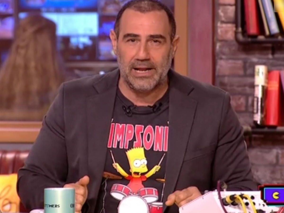 Κόλαφος ο Αντώνης Κανάκης για τα Τέμπη: «Σε πιάνει μπόχα και αηδία από τα παιχνίδια τους»