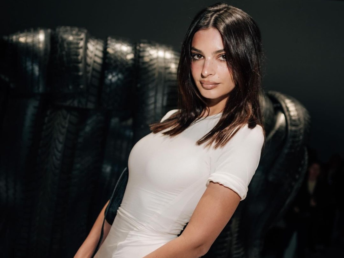 Emily Ratajkowski: Χρειάζεται μόλις 5 λεπτά για να δημιουργήσει το καθημερινό της μακιγιάζ – Αυτά είναι τα προϊόντα που χρησιμοποιεί