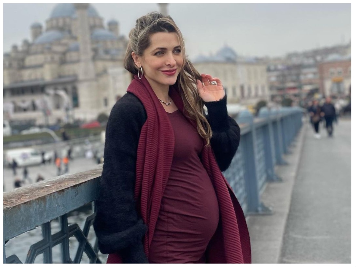 Βασιλική Τρουφάκου: Ταξίδι στην Κωνσταντινούπολη για την εγκυμονούσα ηθοποιό – Φωτογραφίες