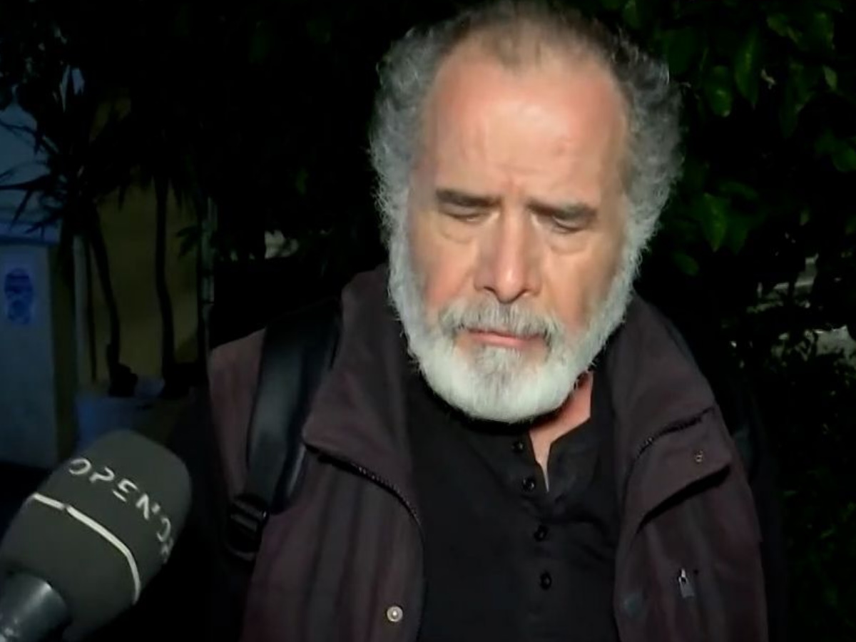 Θοδωρής Κατσαφάδος: «Καρφώνει» συνάδελφό του – «Δεν περίμενα ενώ τον έχω ευεργετήσει πριν χρόνια να με προδώσει έτσι»