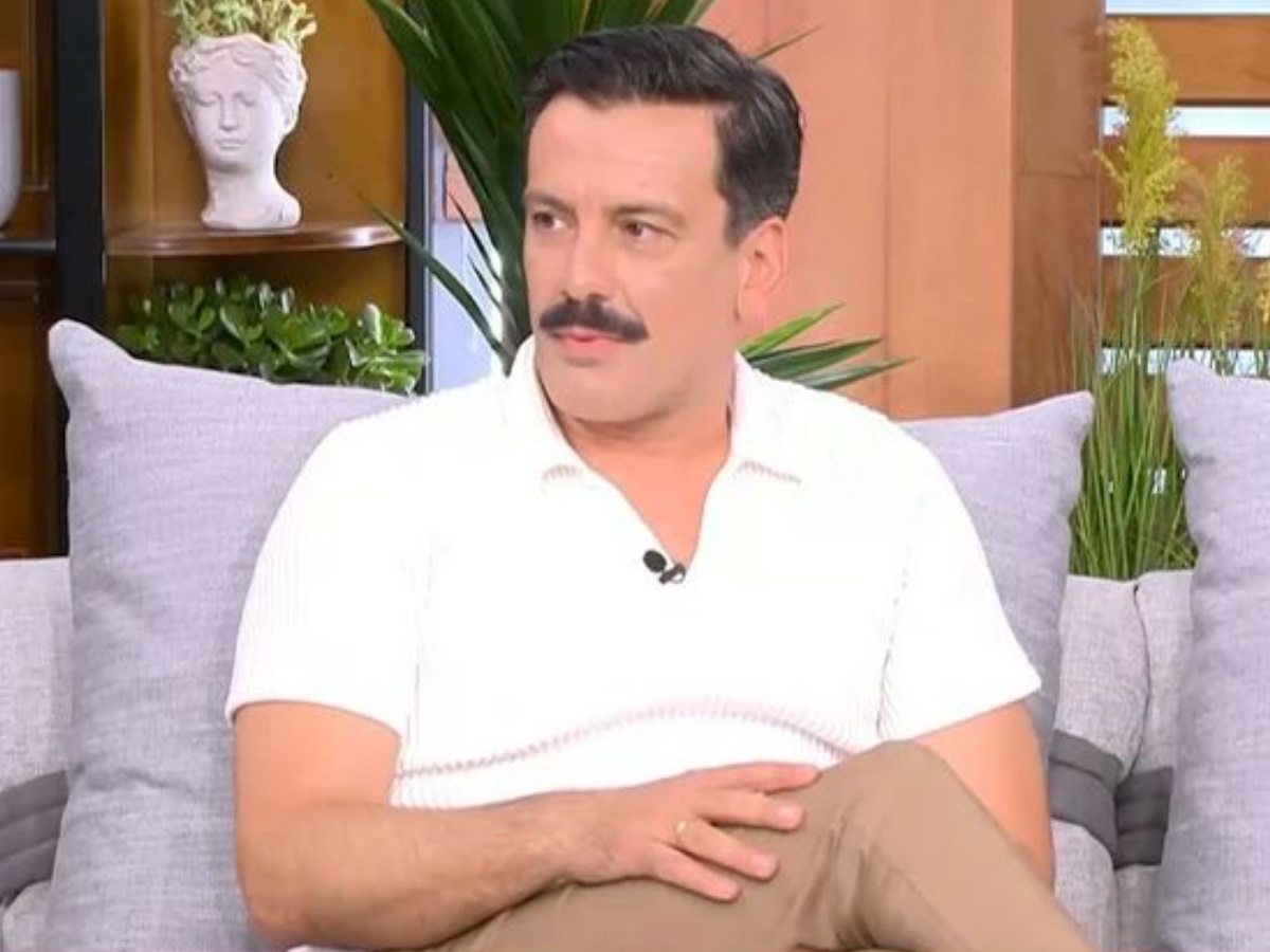 Θάνος Κιούσης: «Υπάρχουν στιγμές μελαγχολίας αλλά έχω ένα “αυτοάνοσο” που μου λέει “μην πέφτεις”»