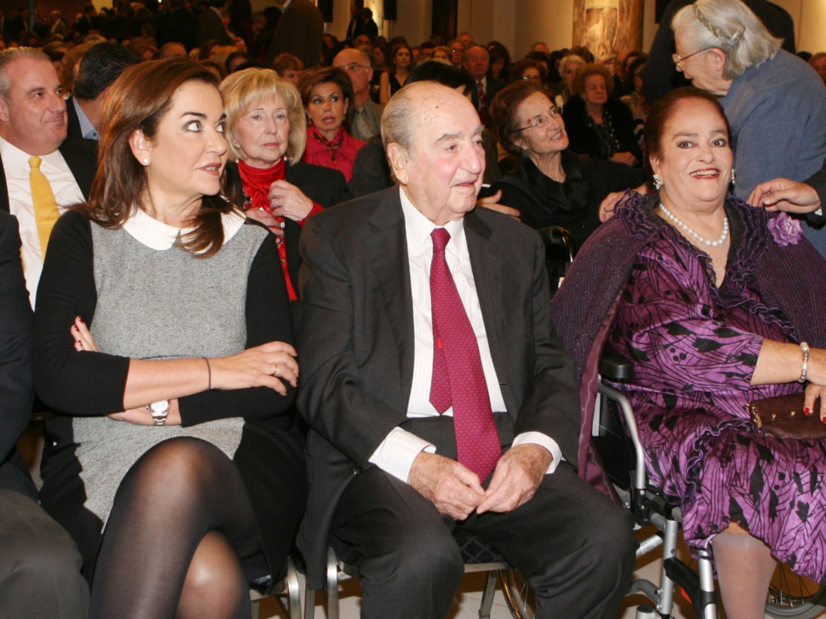 Ντόρα Μπακογιάννη: Η συγκινητική ανάρτηση για τους γονείς της, Κωνσταντίνο και Μαρίκα Μητσοτάκη που έχουν φύγει από τη ζωή