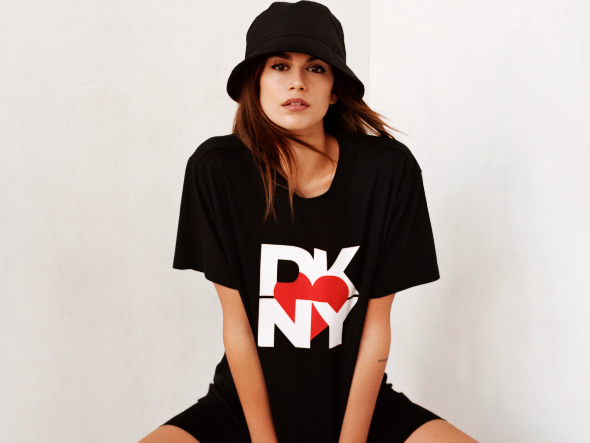 H Kaia Gerber είναι το νέο πρόσωπο της DKNY