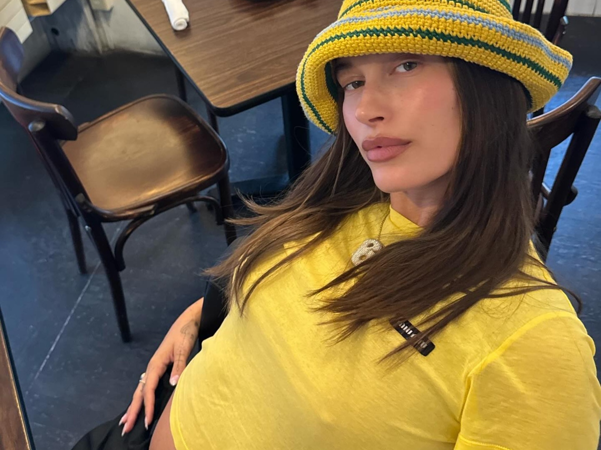 Hailey Bieber: Λέγεται ότι το τελευταίο της μανικιούρ μαρτυρά το φύλο του παιδιού που περιμένει