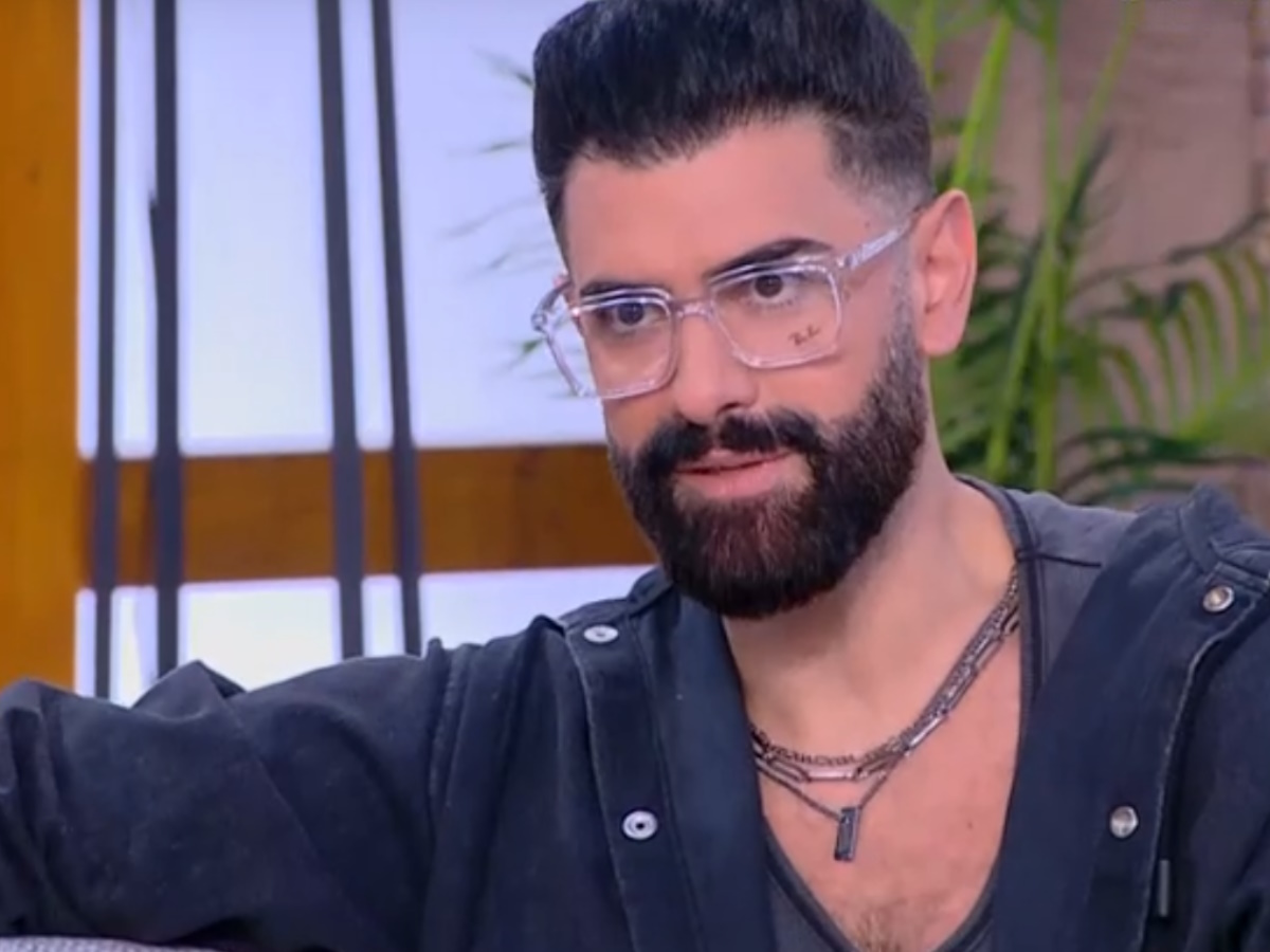 Σαρμπέλ: «Δεν μου αρέσει το κλίμα της Eurovision φέτος, έχουν μπερδέψει πολιτικά, έχει μπει ο διάολος μέσα»