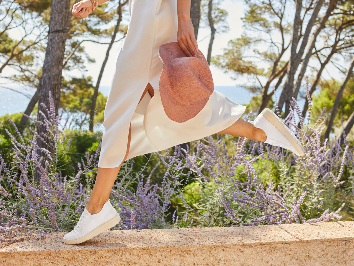 Αυτά τα sneakers με τα οποία έχουν εμμονή οι Ισπανοί influencers και royals είναι πλέον περιζήτητα και στην Ελλάδα!