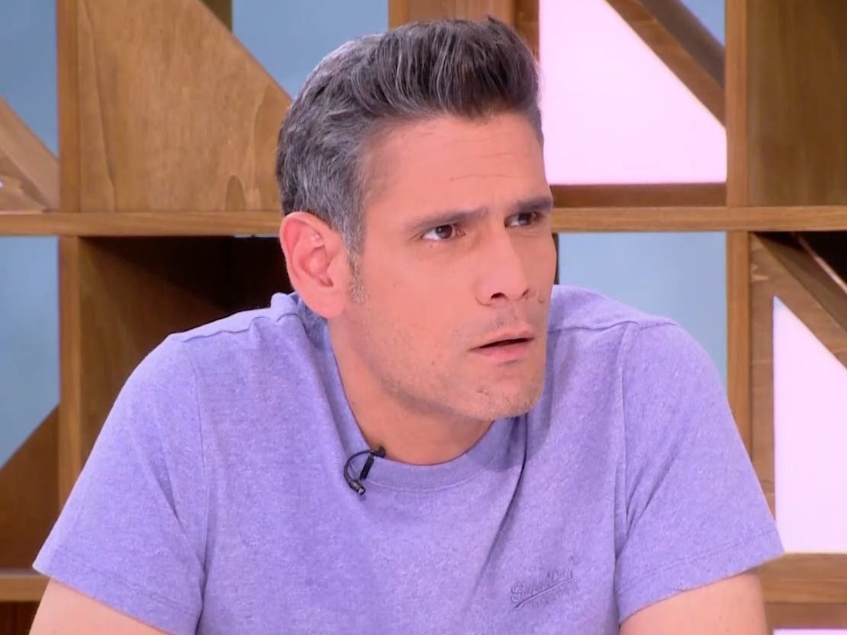 Δημήτρης Ουγγαρέζος: «Άμα πατήσω το όνομά μου στο google βγαίνει μια συγκεκριμένη πρώην μου»