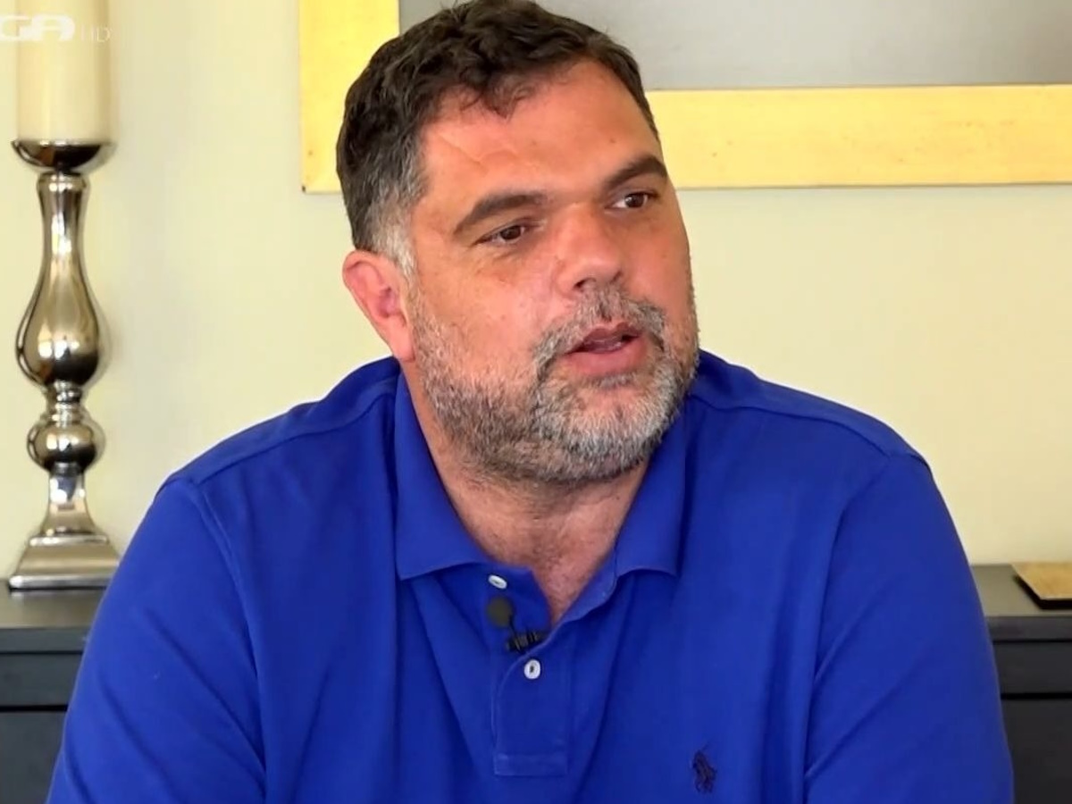 Συγκινεί ο Δημήτρης Παπανικολάου: «Έκανα πάνω από 10 χρόνια να πω τη λέξη αυτισμός για την κόρη μου»